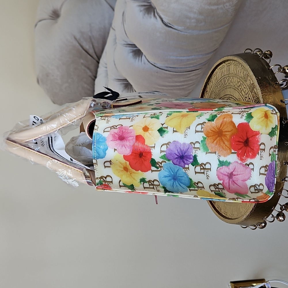 5Pcs Dooney & Bourke Coated Cotton Floral Print Janine Satchel w/Accessories - Picture 4 of 11